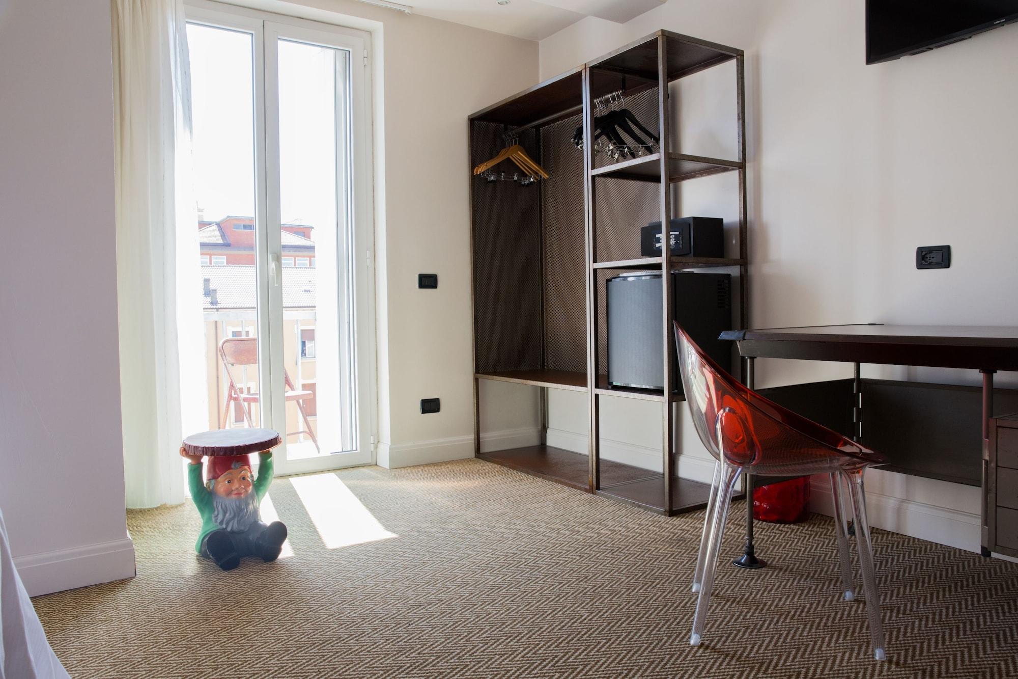 Boutique Hotel Trieste - Adults Only Verona Exterior photo